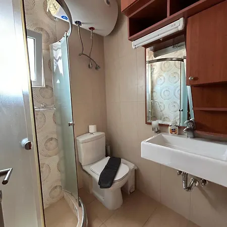 K. - Golden Case de vacanță Chrysi Ammoudia