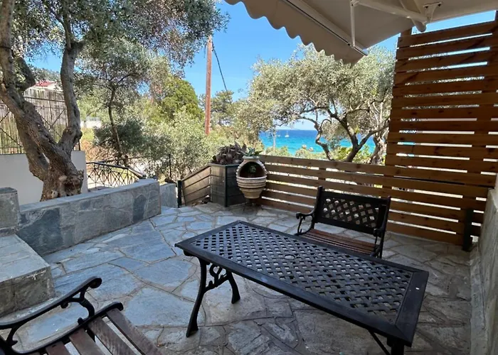 K. - Golden Chrisi Ammoudia